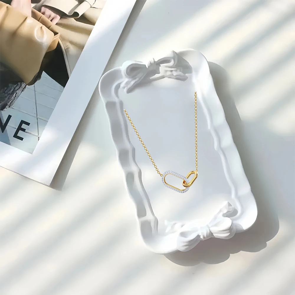 

2025 Hot Selling Brand Women's Necklace Fashionable, Simple, Luxurious Jewelry Suitable for Gifting To Friends