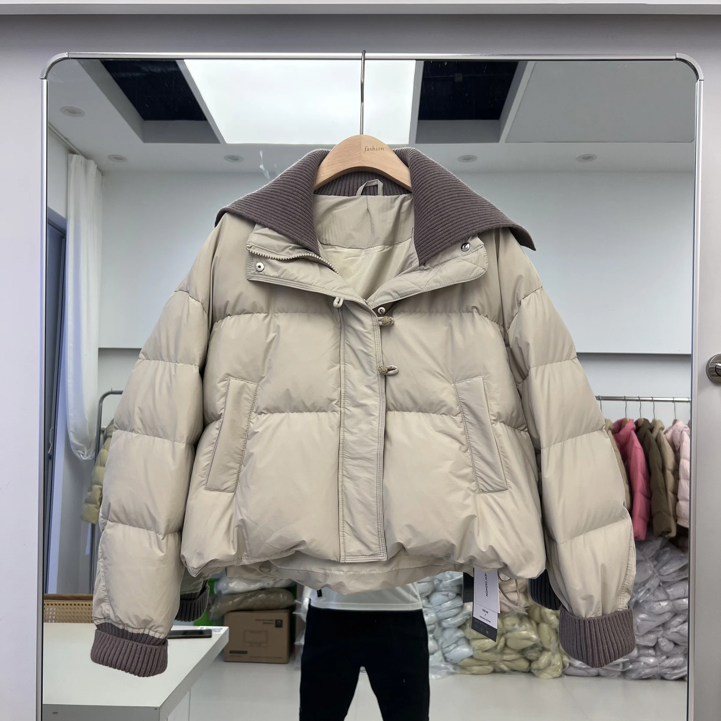 Winter New Women's Down Jacket Fashion Short Knitted Turn Down Collar Splicing White Duck Down Coats Korean Loose Outerwear