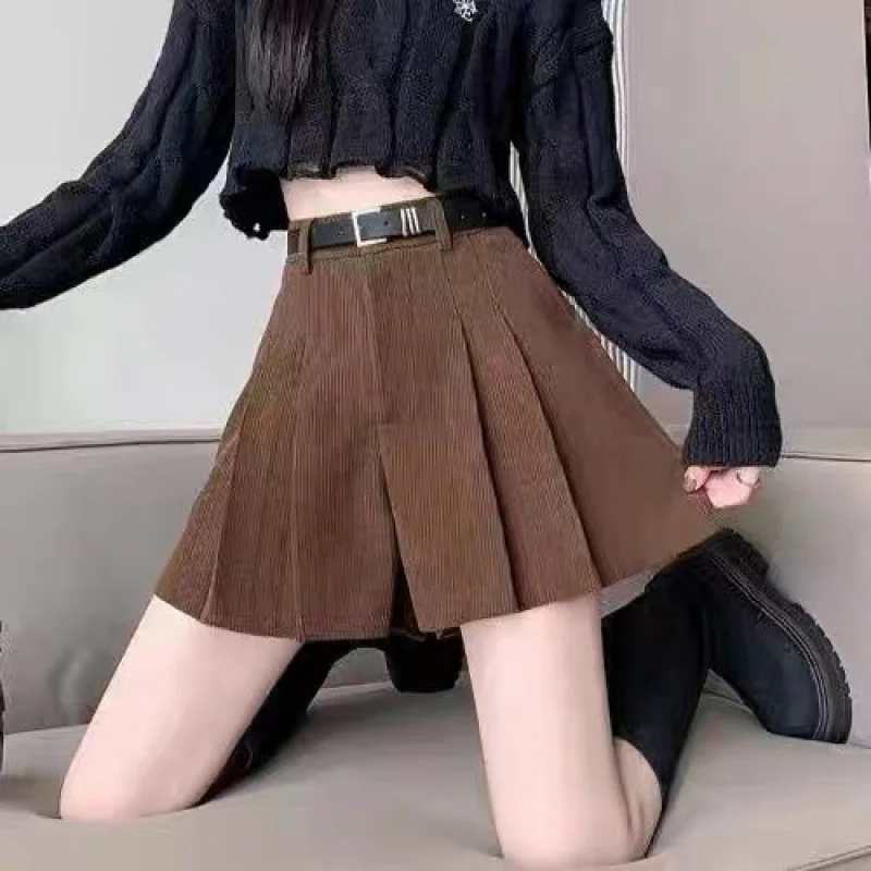 

Khaki Corduroy Pleated Casual Wide-Leg Shorts Women Autumn and Winter2023New High Waist Petite Outer Wear Bootcuts