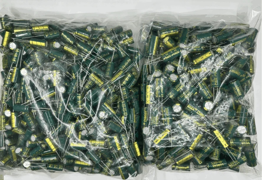 50-1000szt 10V 16V 25V 35V 50V 400V Kondensator aluminiowy wysokiej częstotliwości o niskiej ESR 100UF 220UF 330UF 470UF 680UF 1000UF 2200UF 3300UF — zdjęcie 5