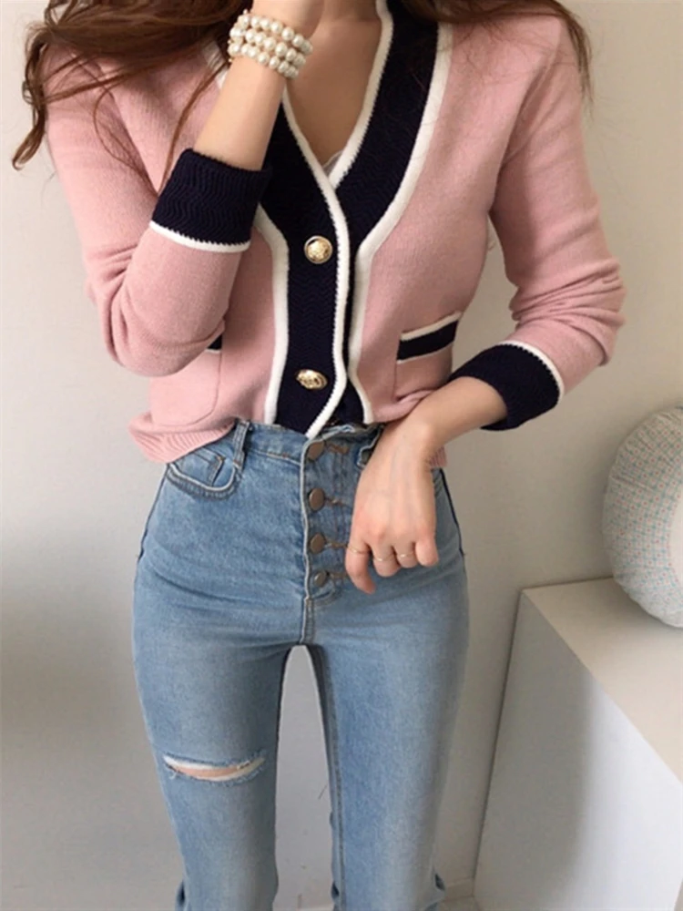 Colorfaith SWC7836 New 2023 Chic V-Neck Buttons Short Cardigans Spring Autunm Women\'s Sweaters Korean Fashion Pocket Knitwears