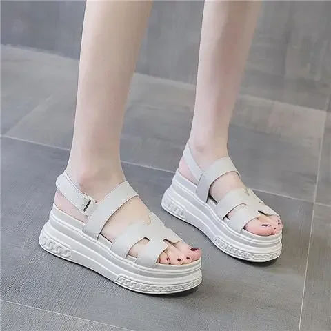 7cm sandali con plateau in vera pelle pantofole con zeppa donna scarpe estive nere gancio da spiaggia anello eleganti scivoli carini sandali in gelatina