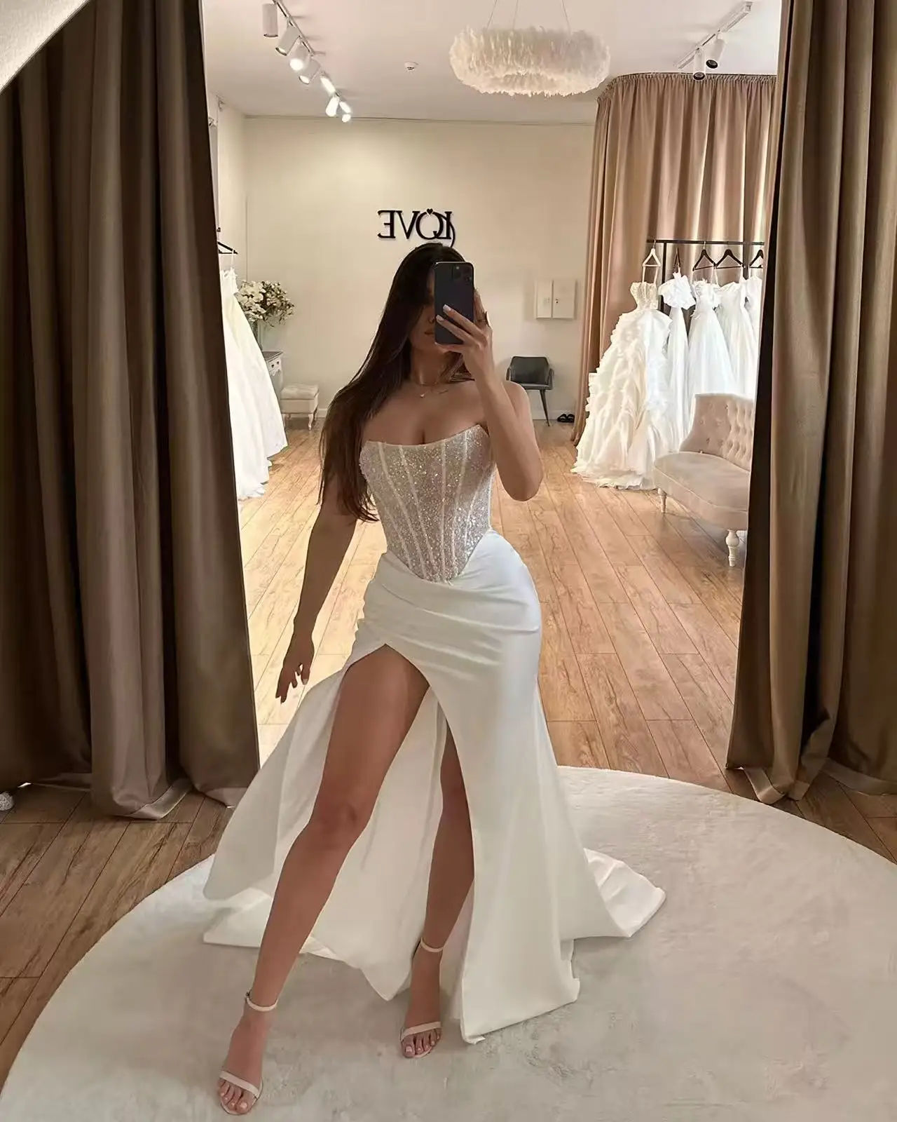 

Customized Shiny Beaded Scoop Neckline Sheath Wedding Dresses Side Slit Custom Made Bridal Grown 2025 Vestido De Noival