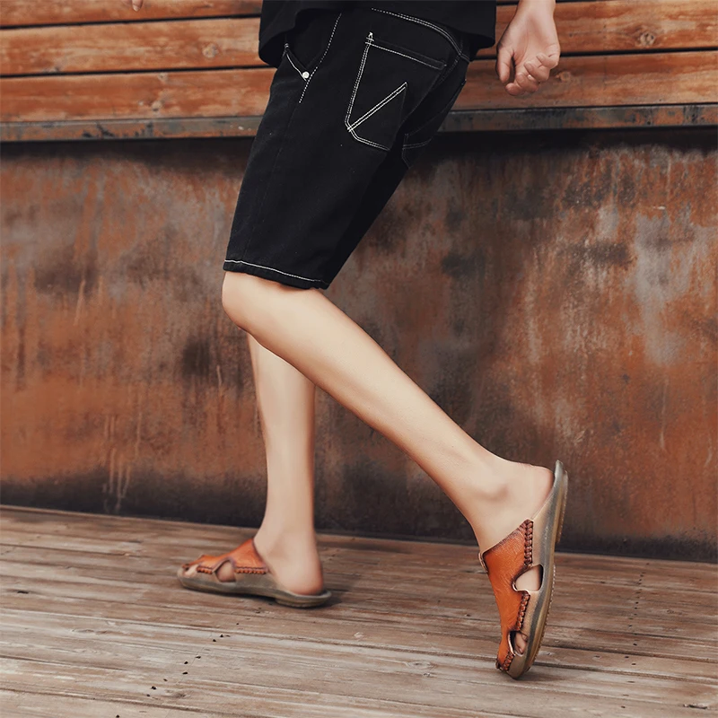 Men Slippers Genuine Leather Summer Men Shoes Soft Breathable Leather Sandals Men Flat Slippers Comfortable Non-slip Slippers