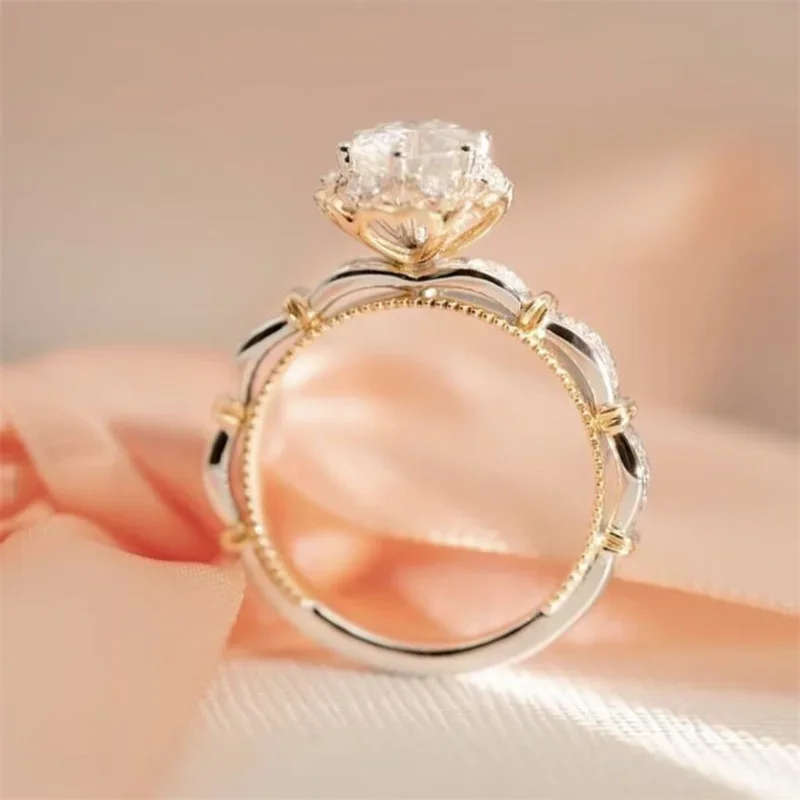 

Charm Women Silver Color Oval Rings Fashion White Stones Wedding Engagement Bridal Ring Jewelry