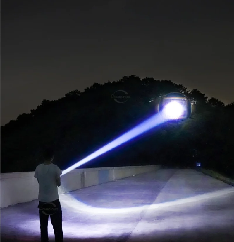 Powerful 50W Led Flashlight Telescopic Zoom 1500 Meters Rechargeable Flashlight Waterproof Torch Tactical Lantern As Power Bank