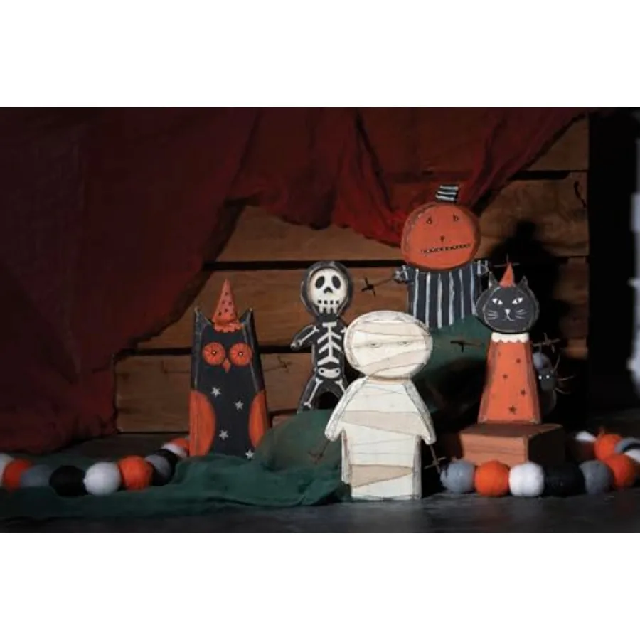 المواد البدائية بواسطة كاثي مكتنزة سيتر الهيكل العظمي