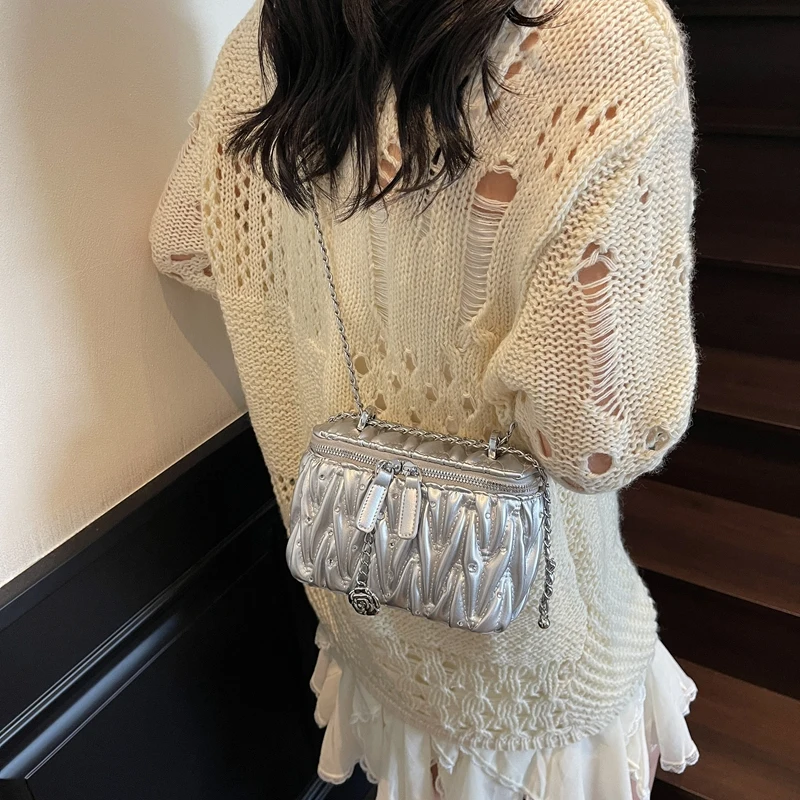 

Elegant Shoulder Bag Handbag in Genuine Leather for Ladies By Luxury Brand Popular Classic Designer Women Fashion