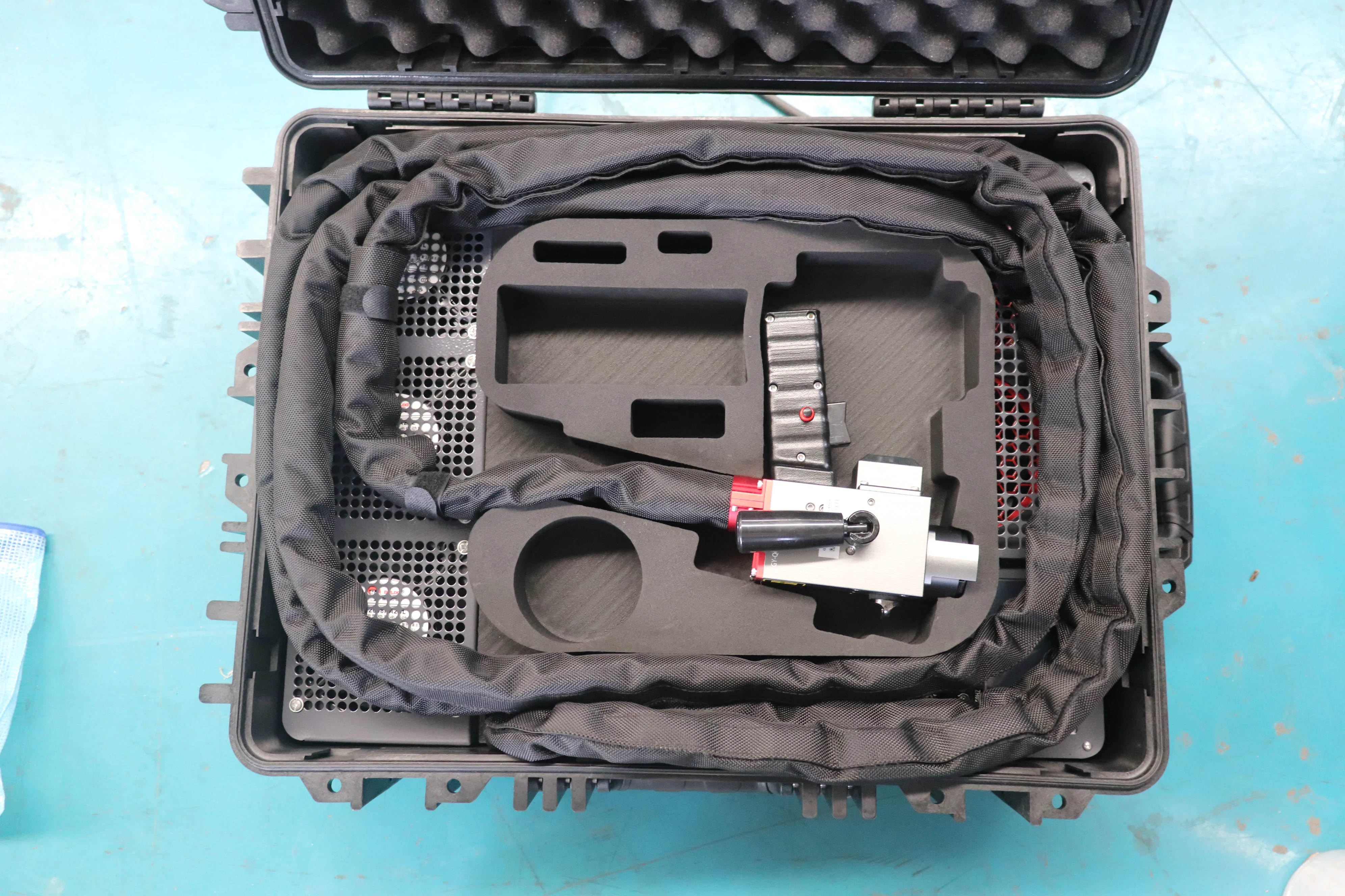 Импульсный лазерный очиститель для багажа, портативный, 100 Вт, 200 Вт, 300 Вт, окрашивание масла, деревообработка, чистка, ремонт мебели, детали, удаление ржавчины