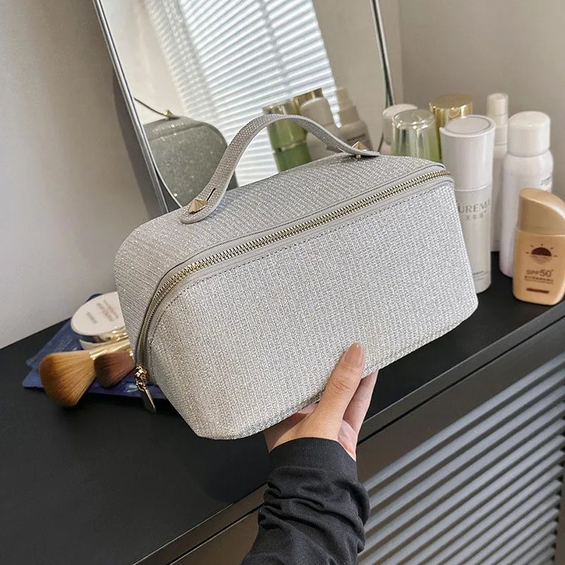 

Ladies Portable High Appearance Index Cosmetic Bag Large-capacity Travel Washing Bag Shinning Makeup Storage Bags bolasa
