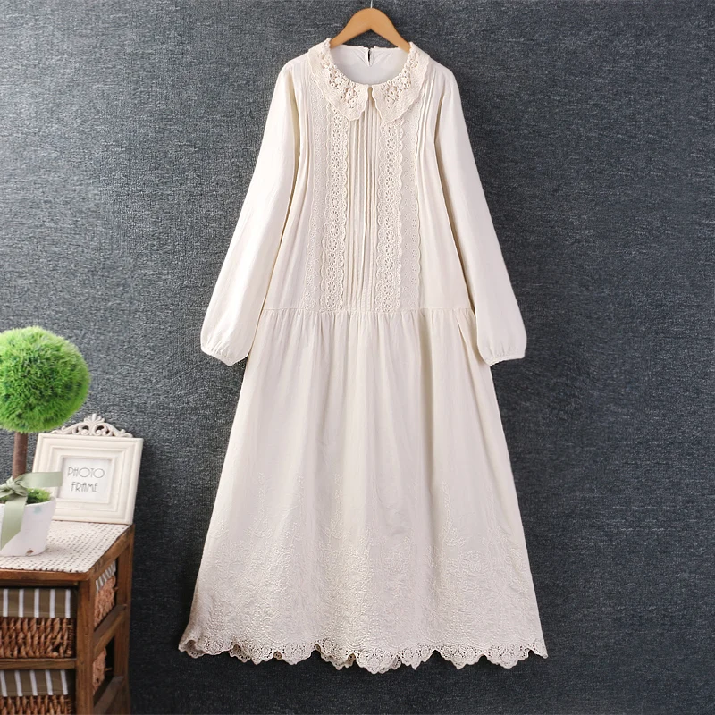 

2024 Autumn New Women's Japanese Mori Girl Lace Hollow Out Dress Peter Pan Collar Long Sleeve Casual Loose Cotton Midi Dresses