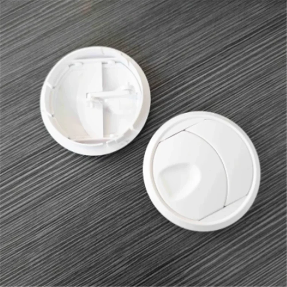 Yutong Electric Vehicle Retrofit Motorcycle Heat Dissipation Single Hole Round Truck RV Air Conditioner Air Outlet 2026 Year