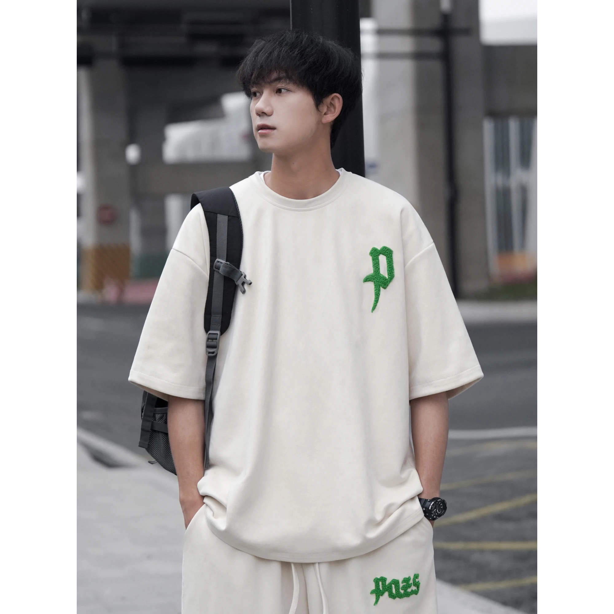 

Ретро-футболка из оленьей кожи в американском стиле, свободного кроя, с коротким рукавом, молодежная, модная, летняя, спортивная, повседневная, удобная.