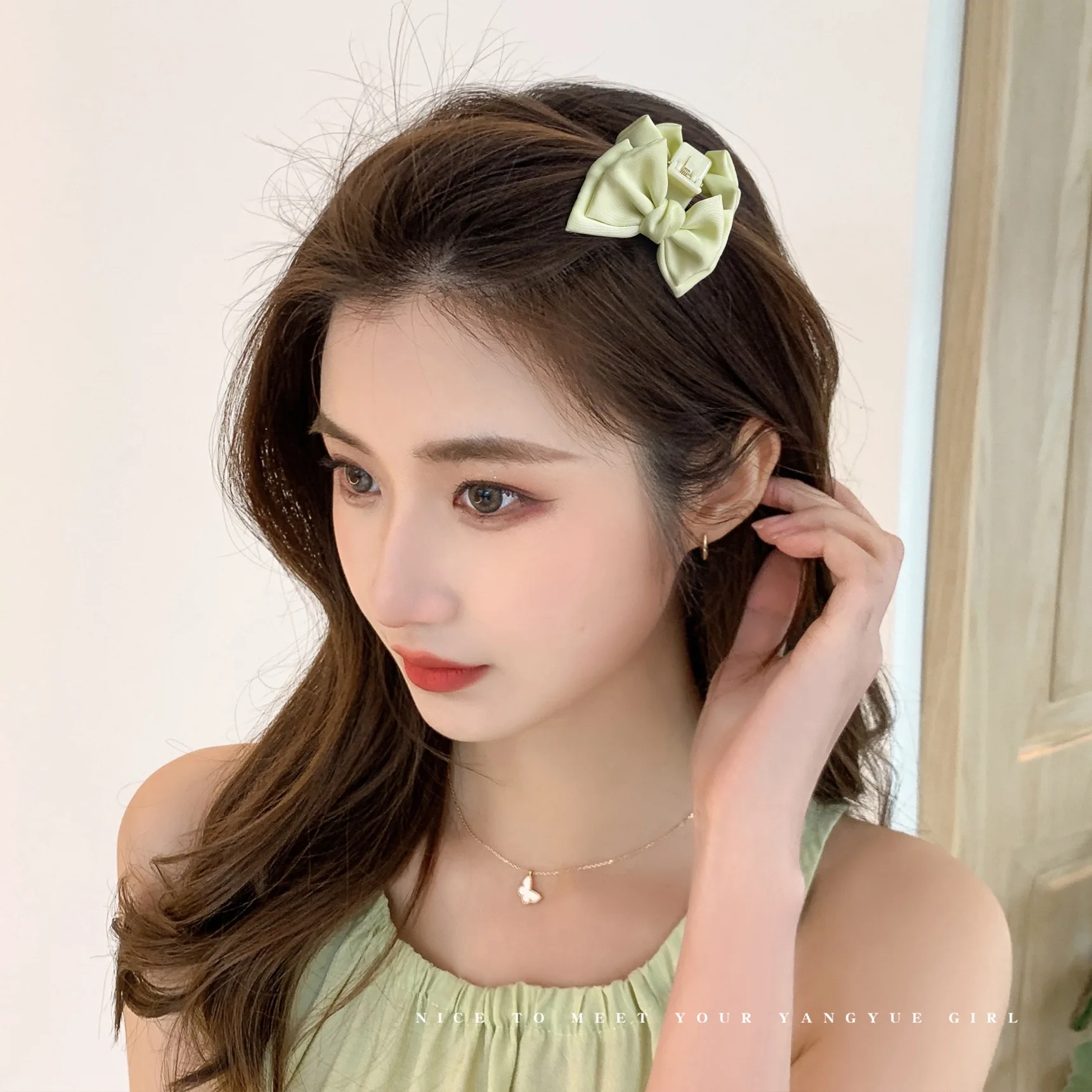 Korea Mini Hair Claw for Woman Girls Sweet Bangs Decorative Hairpin Acetate Letter Barrette Fashion Hair Accessories