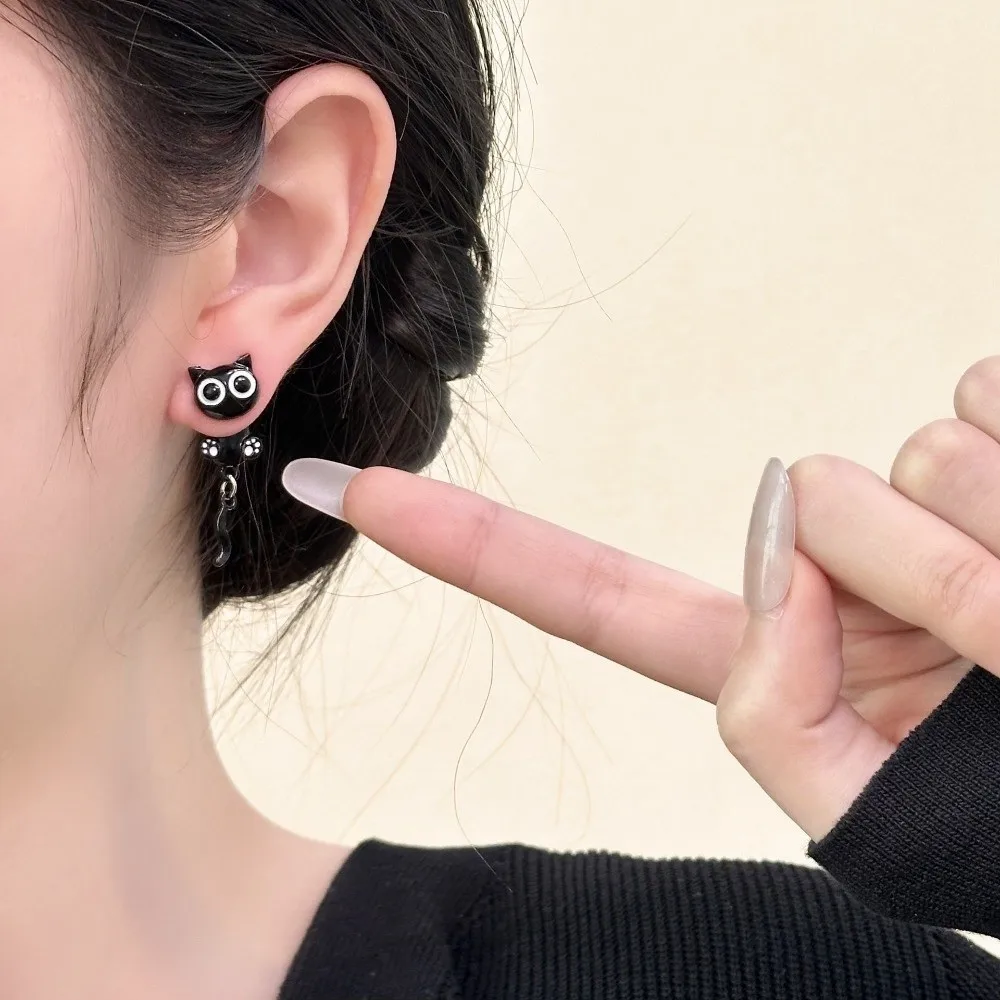 Creative Simple Black Cat Earrings Cute Sweet Black Cat Ear Studs Temperament Light Luxury Cartoon Earrings Spring Summer