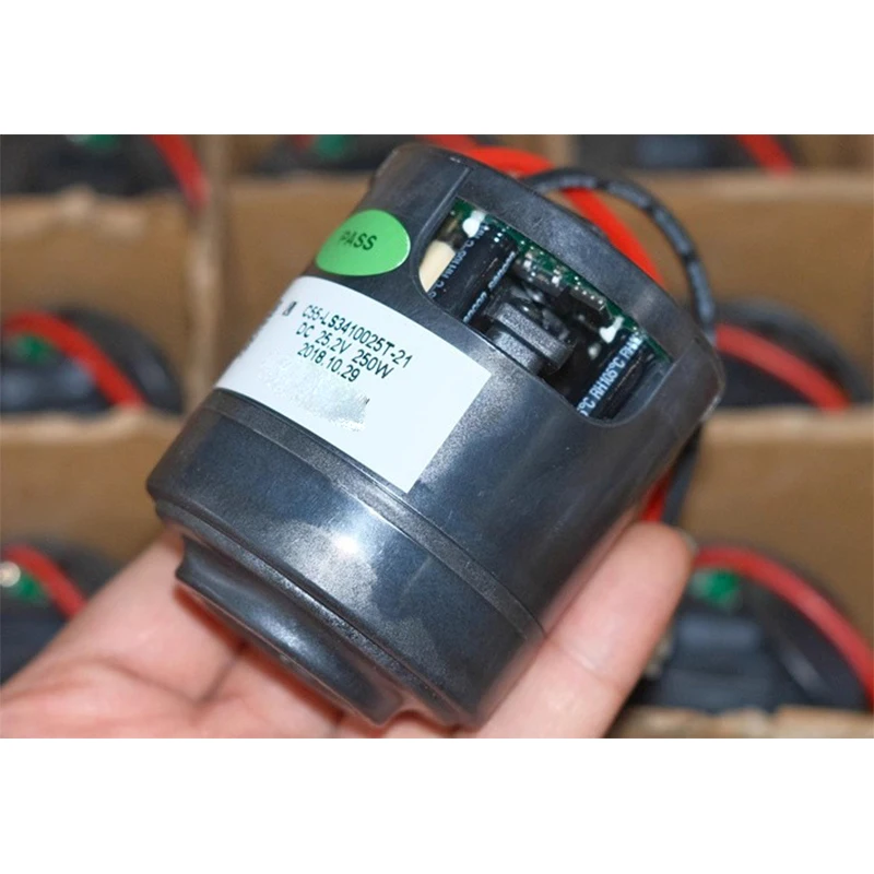 

DC13V-31V DC25.2V 250W Высокоскоростной бесщеточный турбовакуумный вентилятор