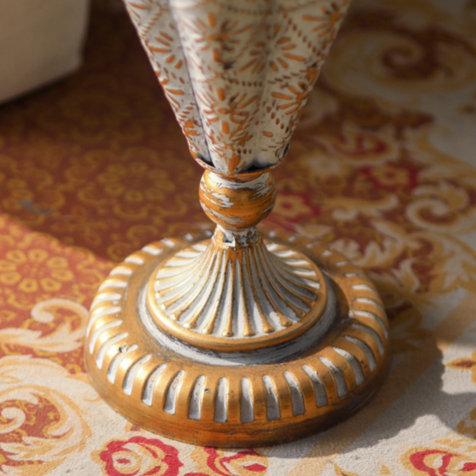 

Iron Umbrella Stand Artisanal Vintage Umbrella Stand Retro Gold-Bronze Trim