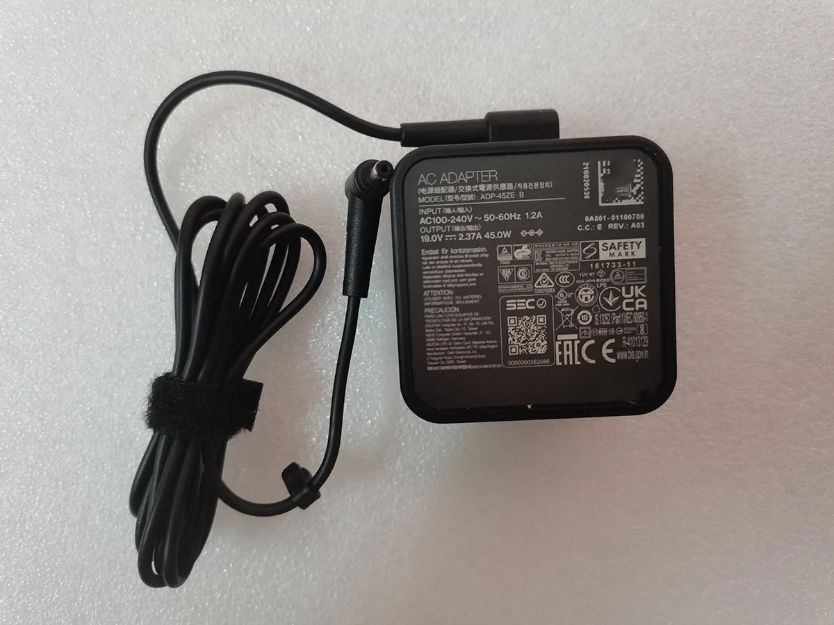 OEM 19V 2.37A ADP-45ZE B 4.0mm*1.35mm 45W AC Adapter For ASUS VivoBook M515UA-BQ364T  Notebook Original Puryuan Charger