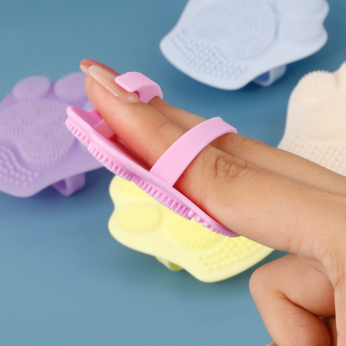 1/5 قطعة فرشاة تنظيف الوجه من السيليكون للتنظيف العميق والتقشير اللطيف