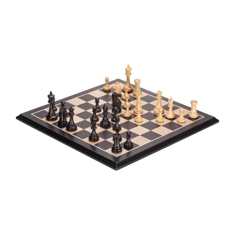 Xadrez grande de madeira maciça e sofisticada