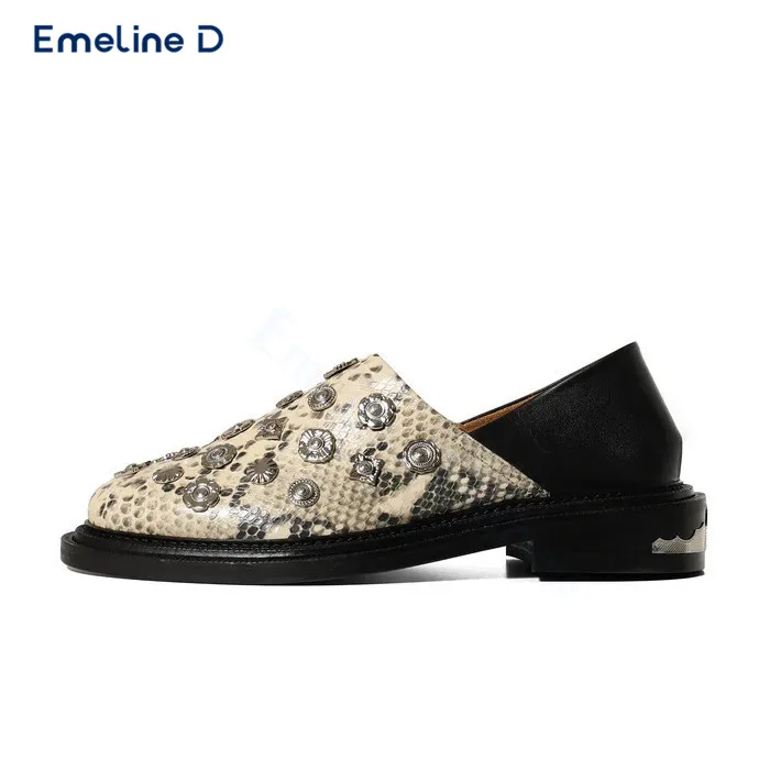 

Hardware Snake Pattern Stitching Loafers Round Toe Black Leather Business Leather Casual Shoes Personality Large Size Men's Shoe