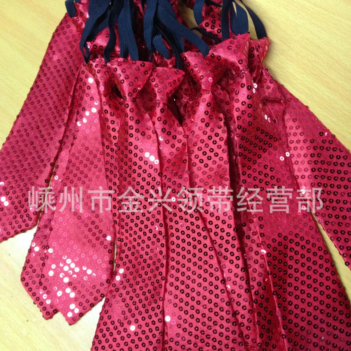 

Direct selling sequins, holiday performances, neckties, Christmas decorations, dance parties, neckties, ghost festival neckties