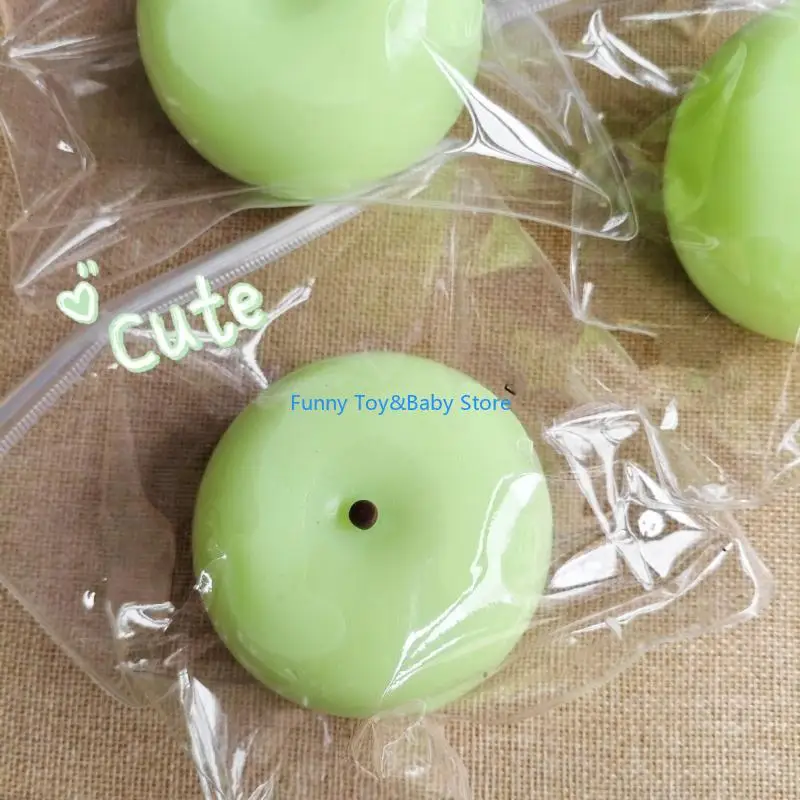 สีเขียวผลไม้บีบของเล่นซิลิโคนความเครียด Reliever Pinch ผลไม้ของเล่นสำหรับสำนักงานนักเรียน Sensory มือผ่อนคลายโต๊ะ Decors C90B