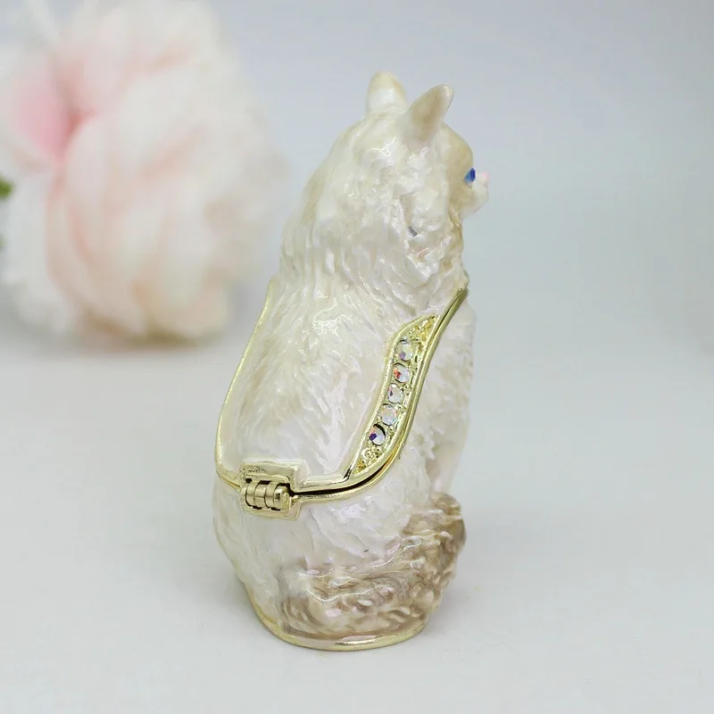 SHINNYGIFTS New Year Creative Gift Dog Trinket Box Hinged Mini Jewelry Trinket Box Collectiable Cute Animal Stuate for Home Deco