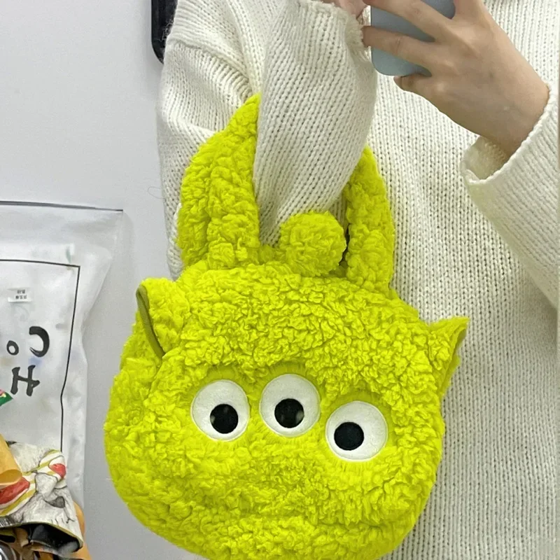 HOT Japanese Style Series Bear Head Three-eyed Monster Plush Handbag Sweetheart  Velvet Wrist Bag Anime kawaii Cartoon