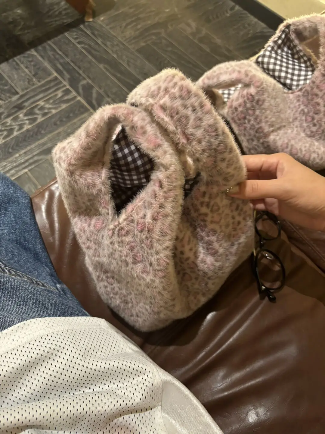 

Cute Pink Purple Leopard Print Plu Handbag Commuter Wristlet Bag Outdoor Carryall Soft Casual Sle Women's Bag 2025 New