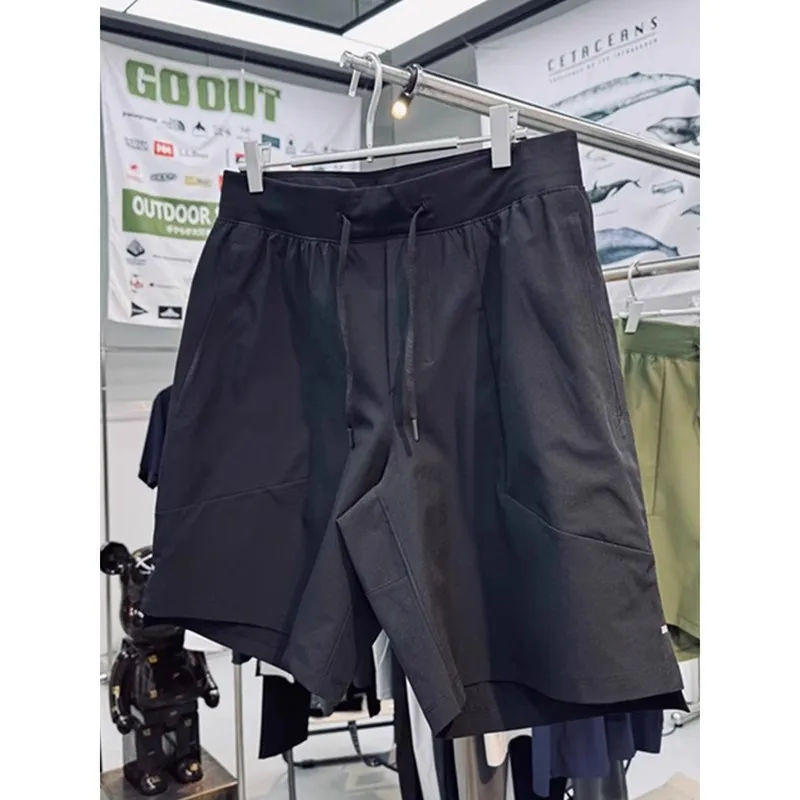 2026 New Fashion Summer Men's Casual Solid Color Trendy Simple Basic Daily Knee Length Straight Sports Running Trousers Male