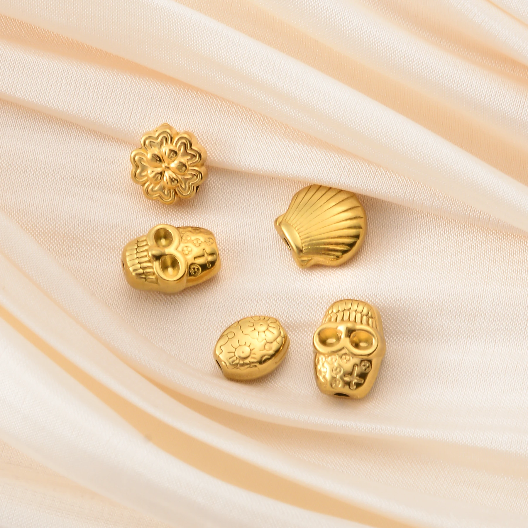 10pcs Exquisite Skull/Flower/Shell Stainless Steel Gold Color Loose Beads Charms Spacer DIY Bracelets Necklaces Supplies