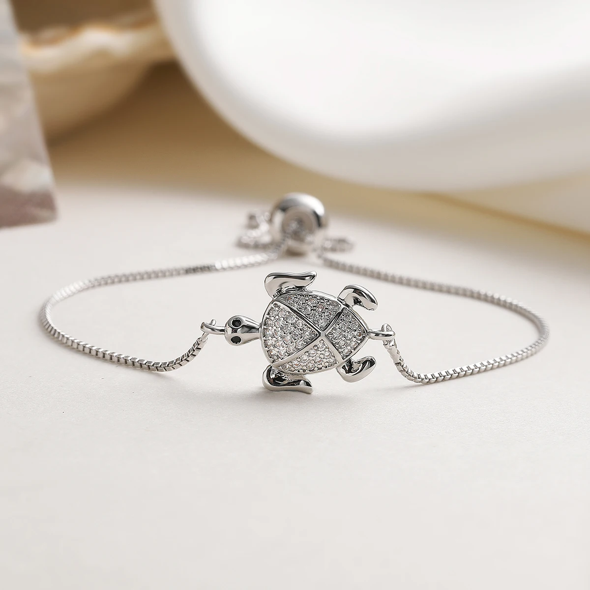 NEWBUY حساسة الفضة/الذهب اللون AAA تشيكوسلوفاكيا الزركون البطانة جميل السلاحف أساور سحرية للنساء قابل للتعديل هدية عيد ميلاد