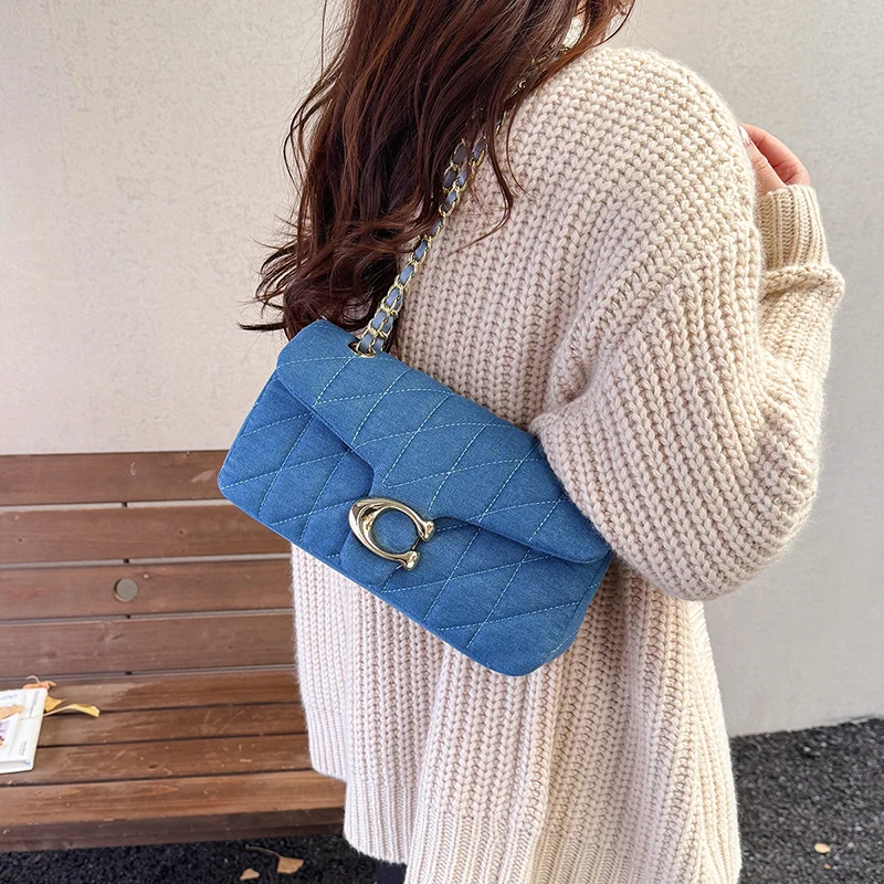 

Elegant Leather Classic Designer Paris Inspired Bag Trendy Crossbody Handbag With Solid Color For Women Leisure And Business