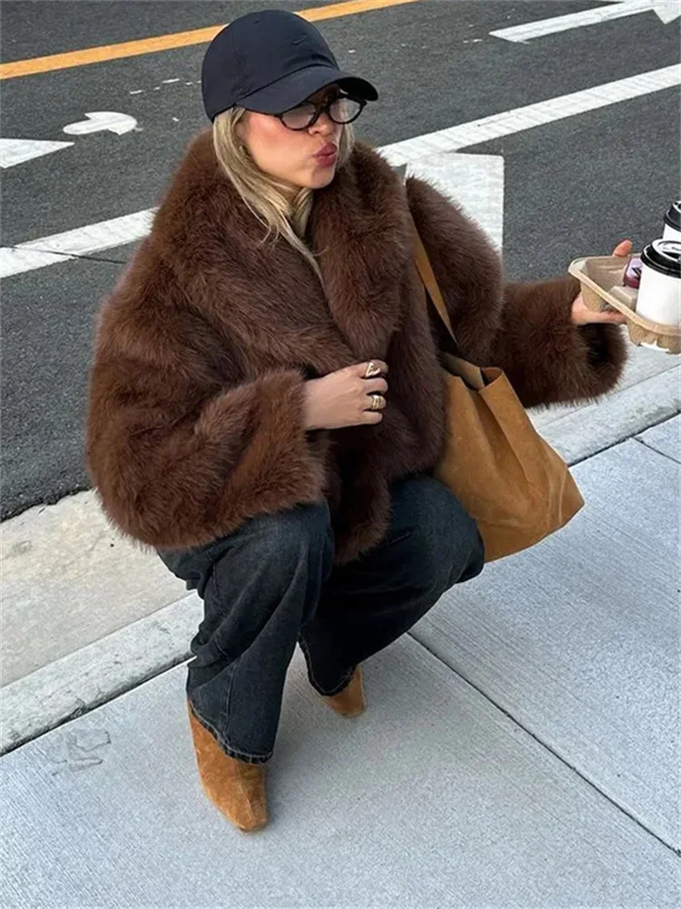 Tossy Fashion Loose Fur Feather Jacket Women's Lapel Long Sleeve Commute Cropped Outwear Winter 2025 Warm Faux Fur Overcoat New
