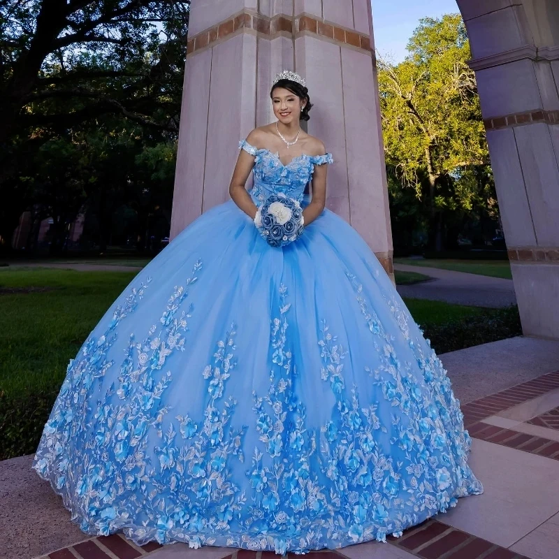 

Sky Blue Off The Shoulder Ball Gown Quinceanera Dresses Applique Lace Beaded Tull Celebrity Party Gowns 3D Flowers Mexico Sweet