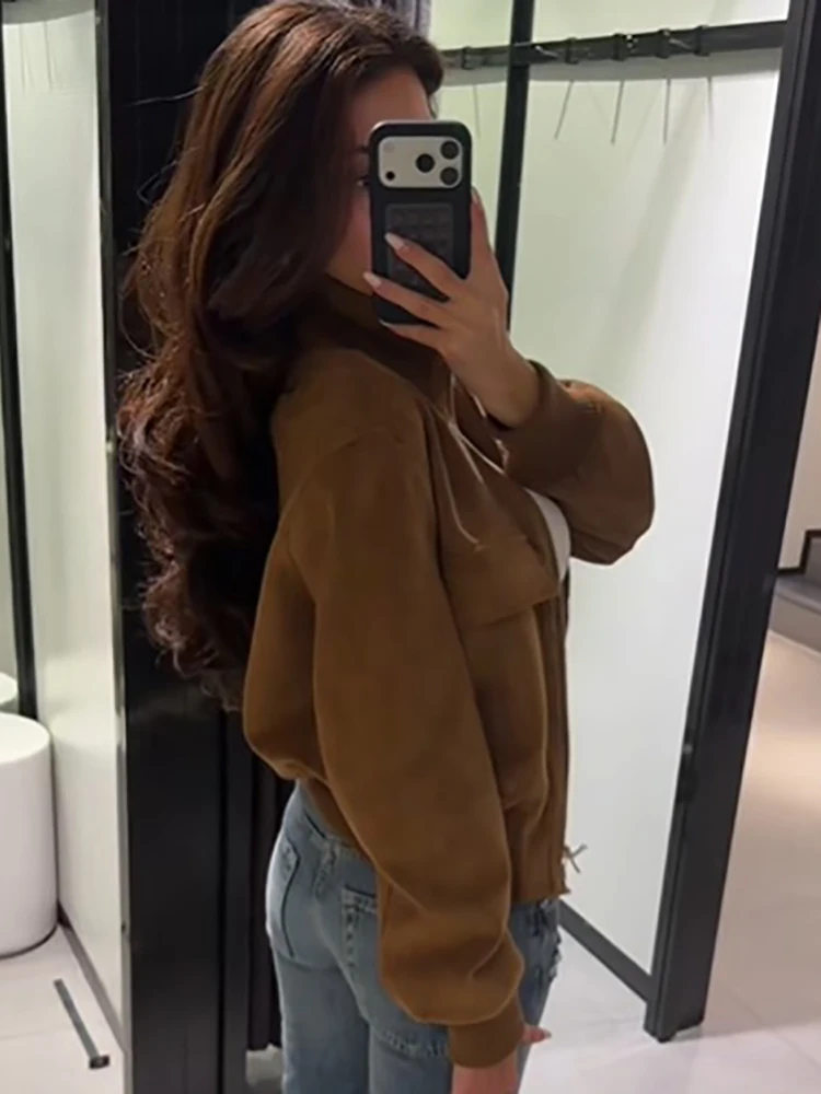 Schicke Jacke aus Kunstwildleder mit geripptem Bündchen für Damen, Retro-Stehkragen, Taschen, Reißverschluss, elastische Taille, Herbst-Alltags-Streetwear 2026 – Detail 7