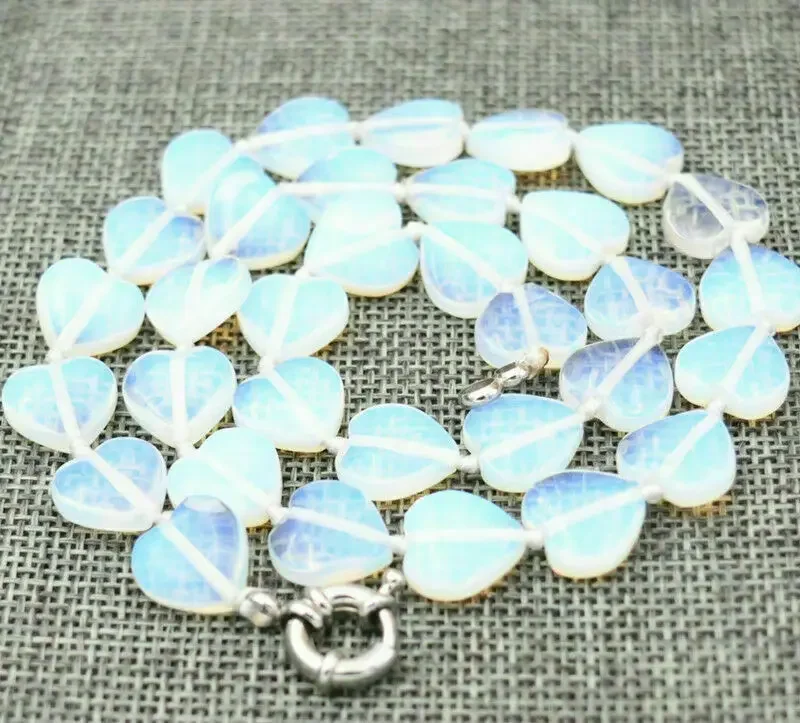 

Natural 12mm White Moonstone Heart Gemstone Beads Necklace 18''