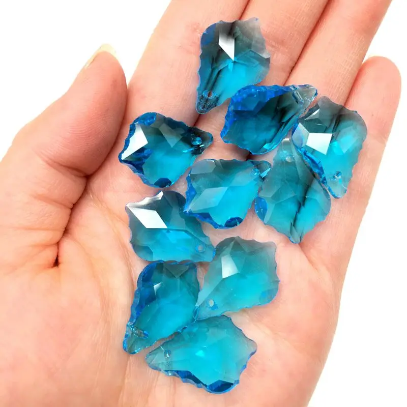 Großhandel 10 Stück Mehrfarbige Doppelseitige Kristallglas Ahornblatt Lose Abstandsperlen DIY Ohrringe Halskette Anhänger Schmuck Geschenke – Detail 6