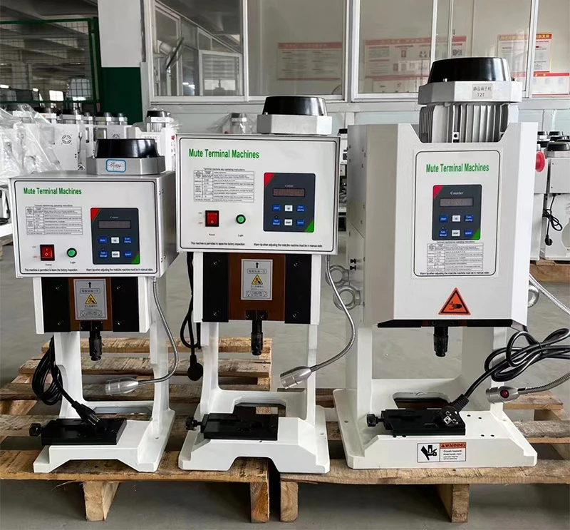 2025 رائجة البيع آلة ضغط الكابلات 12 طن مع قالب العقص الطرفي السداسي غير معزول آلة العقص الطرفية الكبيرة #6