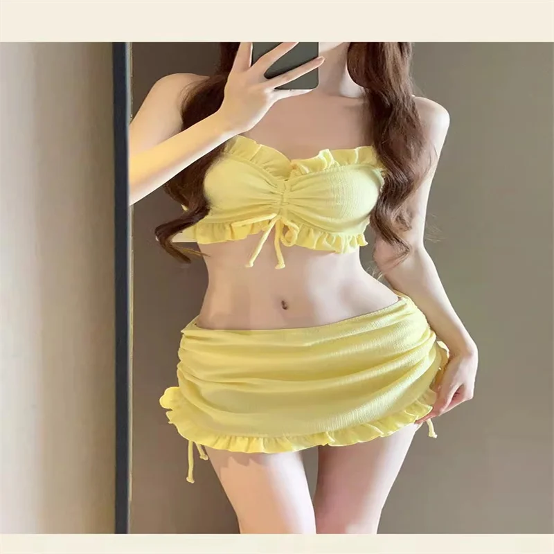 Small Fresh Style Split Bikini Three Piece Swimsuit Dress Style Slimming Vacation Style Beach Soaking Hot Spring Swimsuit