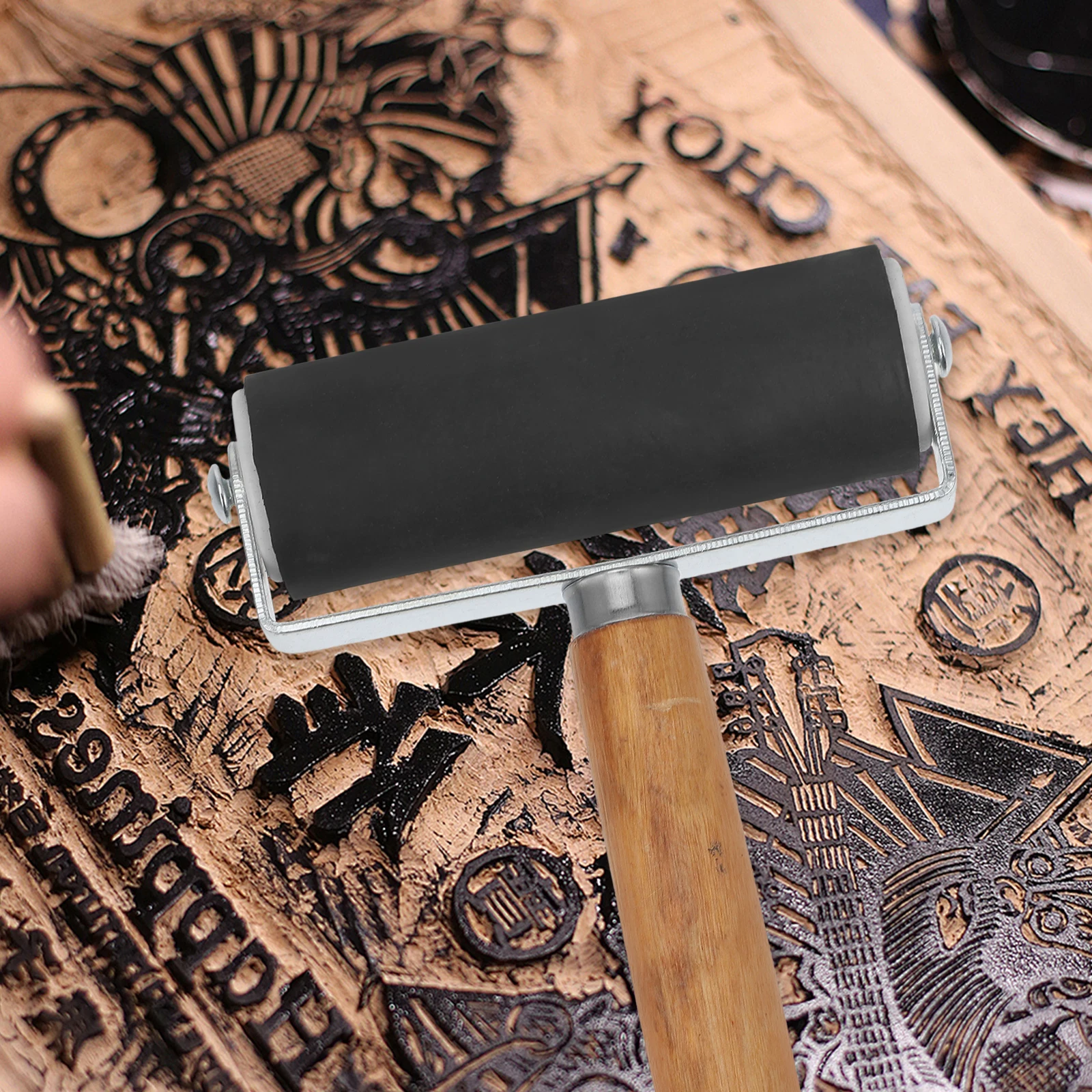 

Rubber Roller Sturdy Wood Handle Printmaking Tool Stamping Embossing Painting Supplies Ink Roller For