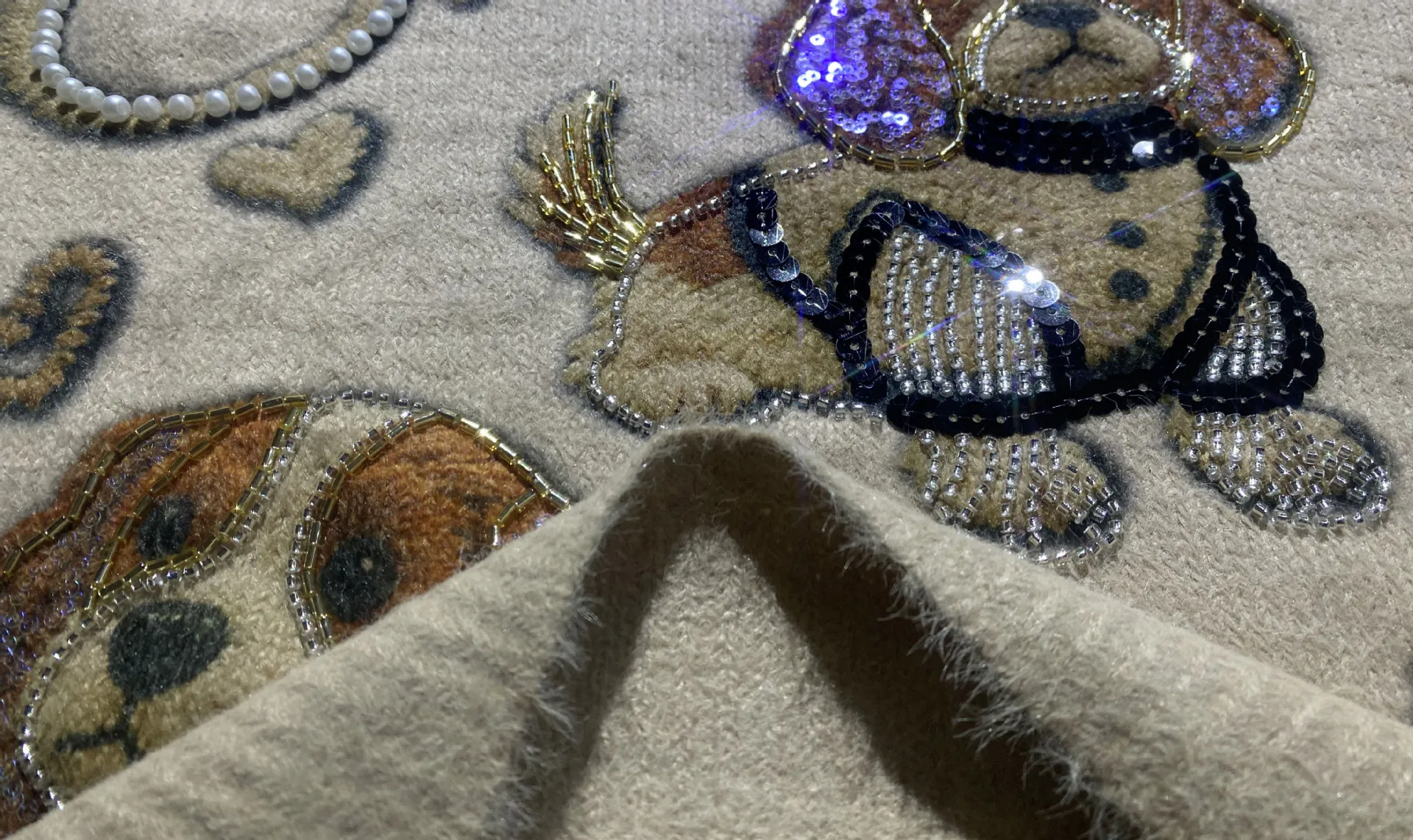 캐주얼 오버사이즈 스웨터 여성 빈티지 의류 만화 비즈 장식 스팽글 자수 긴팔 풀오버 니트웨어 루즈 스웨트셔츠