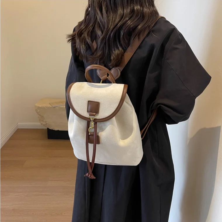 Fashion Women's Stylish Double Shoulder Backpack Large Capacity College Book Bag with Elegant Design Trendy Handbag for Students