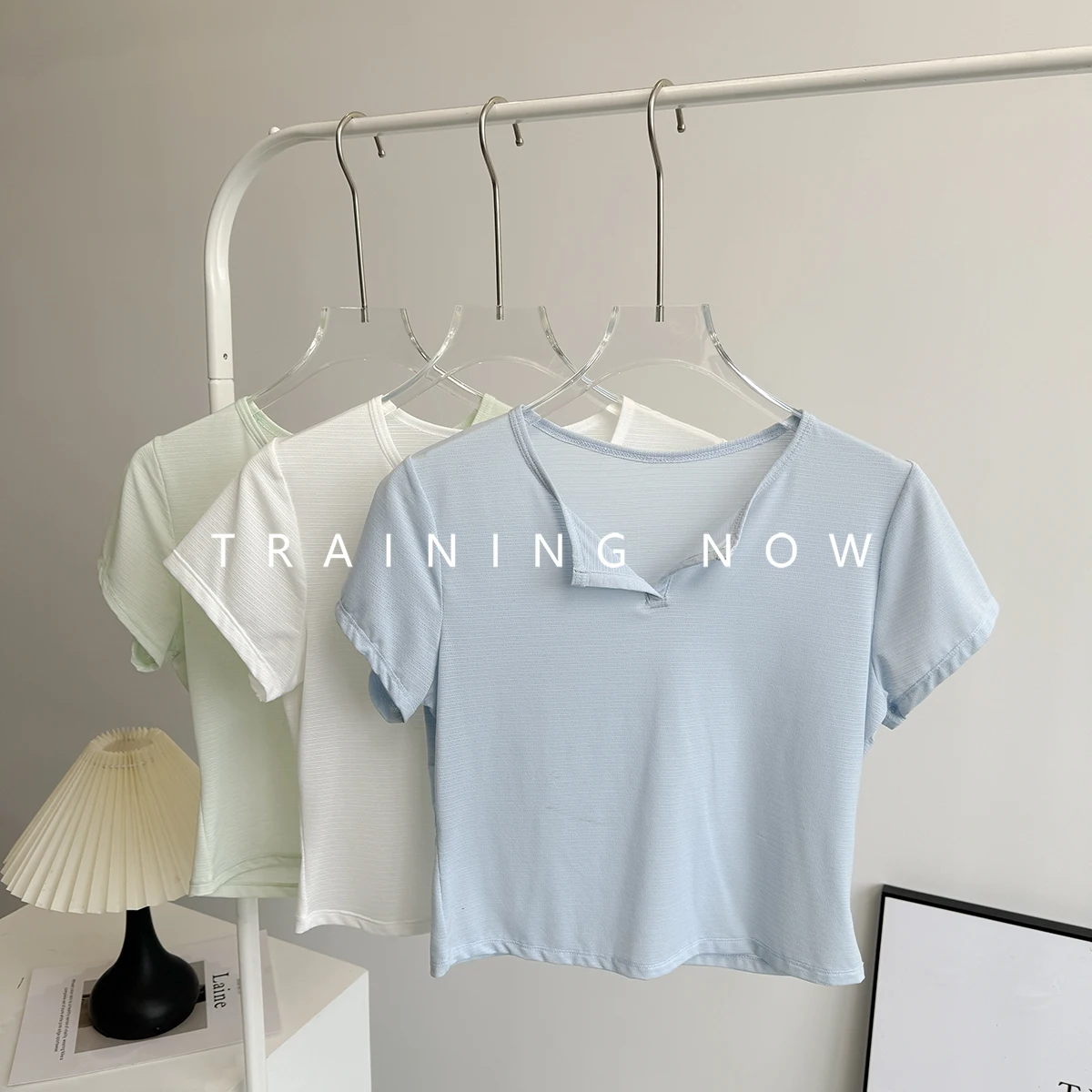 T-shirt da yoga dimagrante moda estiva da donna a maniche corte fitness top abbigliamento sportivo da allenamento per pilates ad asciugatura rapida