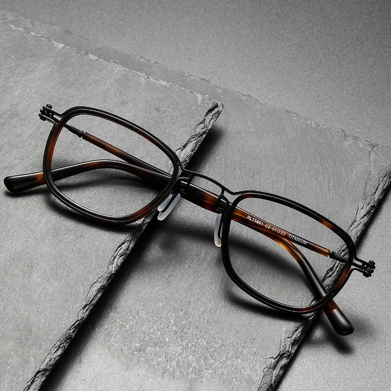 

RLT5861 Fashion Glasses Retro Square Pure Titanium Optical Prescription Eyeglasses Frame Men And Women 5861 Spectacle Frame