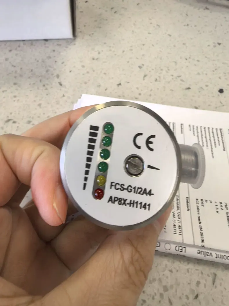 100% New and Original  flow switch FCS-G1/2A4-AP8X-H1141 FedEx /UPS / DHL fast delivery Warranty One-year