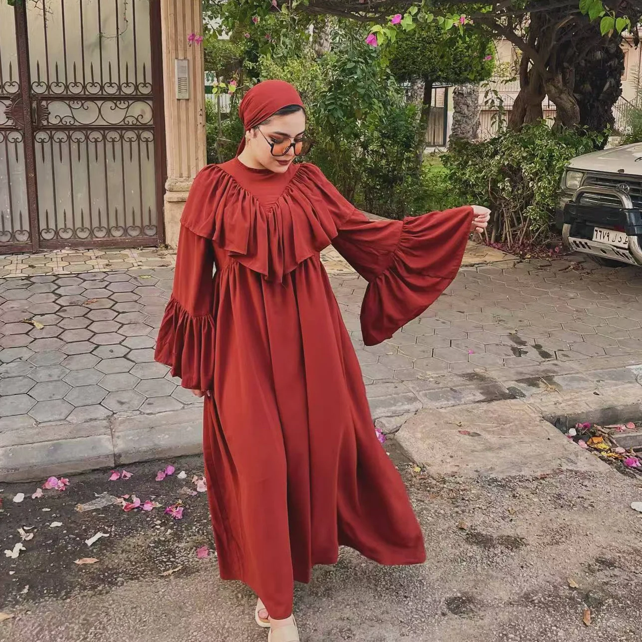 2024 New Muslim Robe Women's Ruffle Collar Large Swing Waist Retro Dress maxi dresses for women  عبايات نسائيه