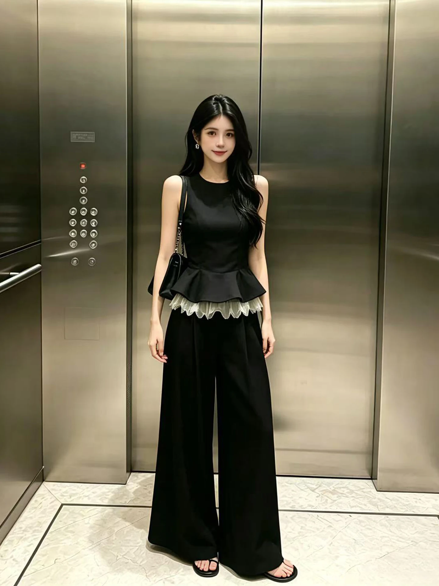 

Lace Trim Heavyweight Sleeveless Vest Top Set Women's Casual Wide Leg Pants Two Piece Summer Outfit High Waist Pants round Neck
