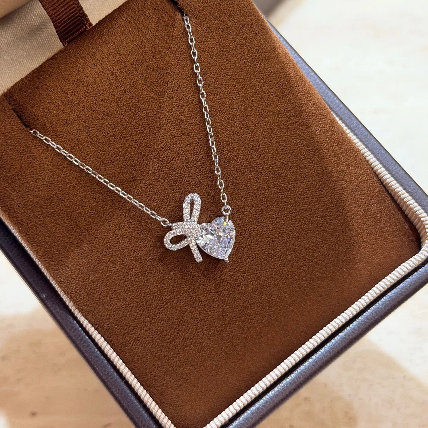 Trendy 925 Sterling Silver Pendant Necklace For Women Ribbon Heart Bow Clear Accent Stones Birthday Gift Luxury Fine Jewelry